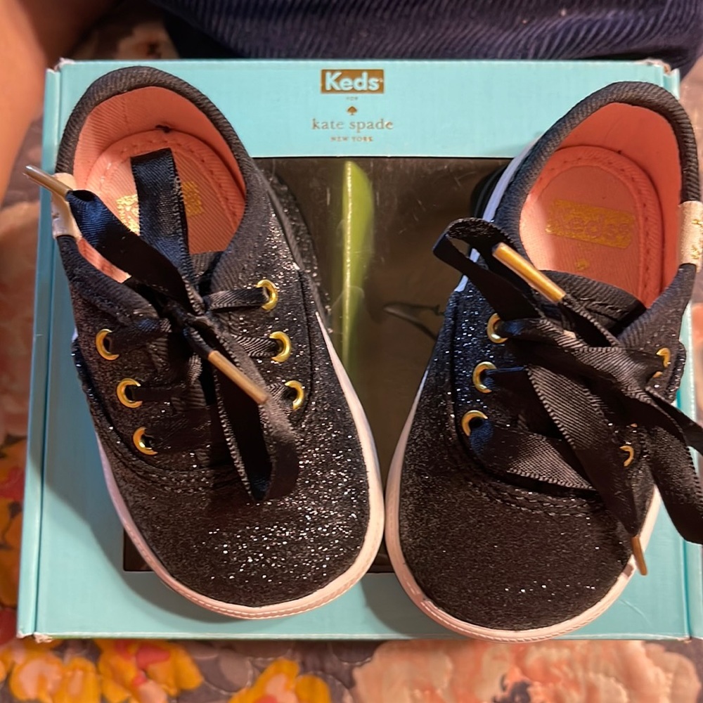 Black glitter Kate Spade Keds 2M